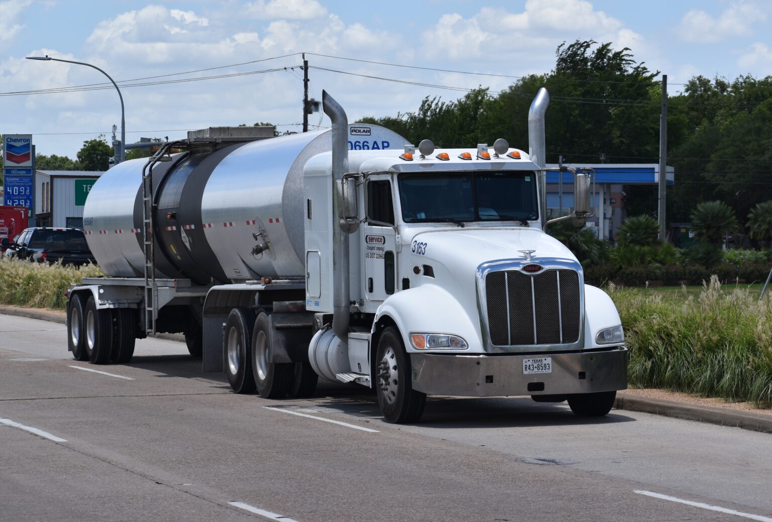 On-Site Energy Solutions: Balancing Bulk Fuel Delivery with Dedicated Equipment Maintenance